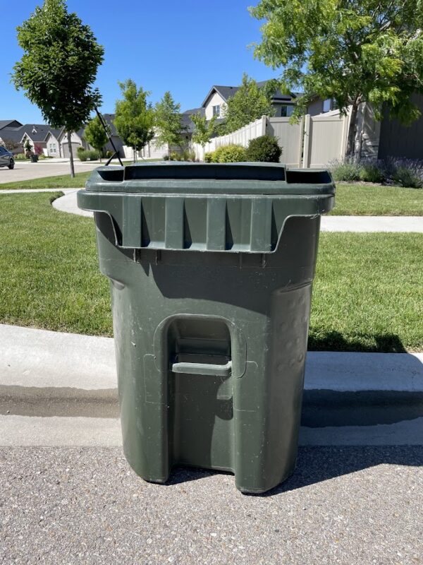 trash can cleaning Providence Village TX garbage bin cleaning Providence Village Texas residential trash bin cleaning Providence Village trash bin sanitizing service Providence Village TX pressure washing trash cans Providence Village odor removal garbage bins Providence Village